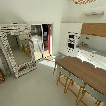 Villa Rénovée Avec Accès Plage, Clim, Wifi, Parking - Fr-1-413-248 *